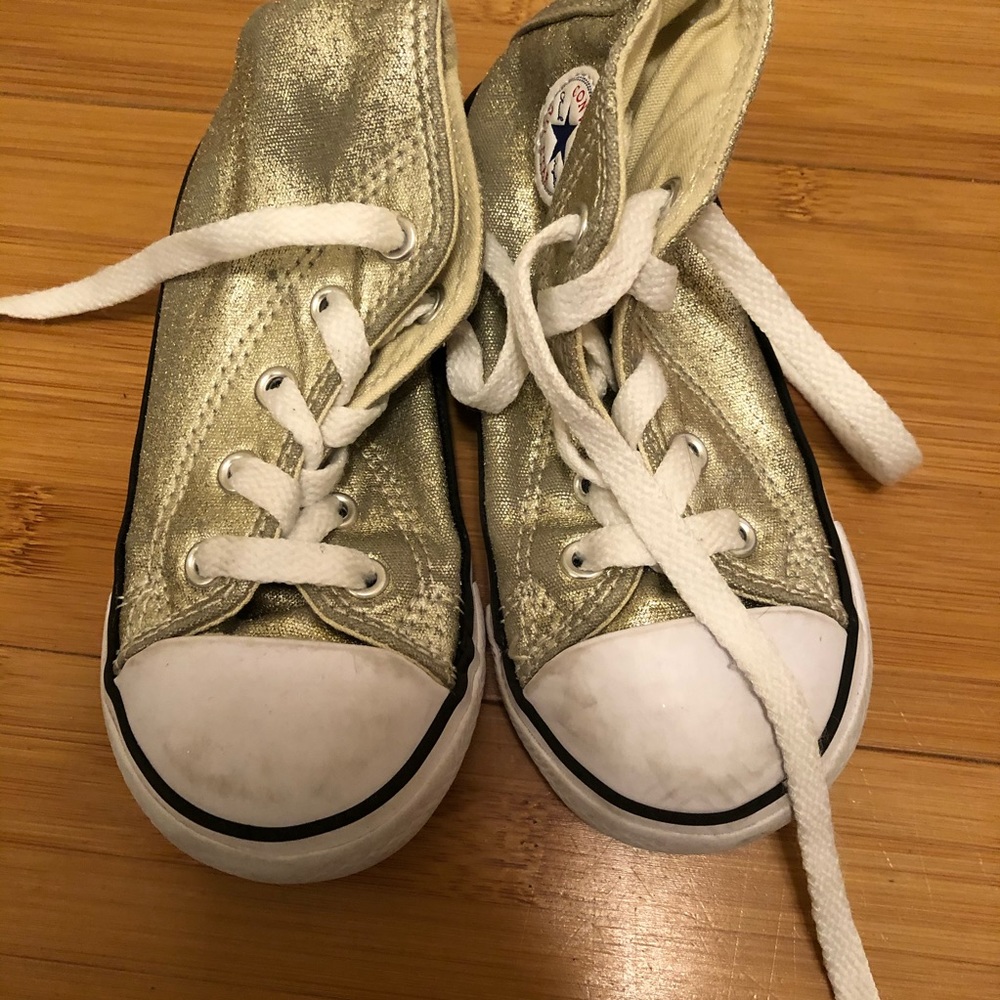 Toddler converse